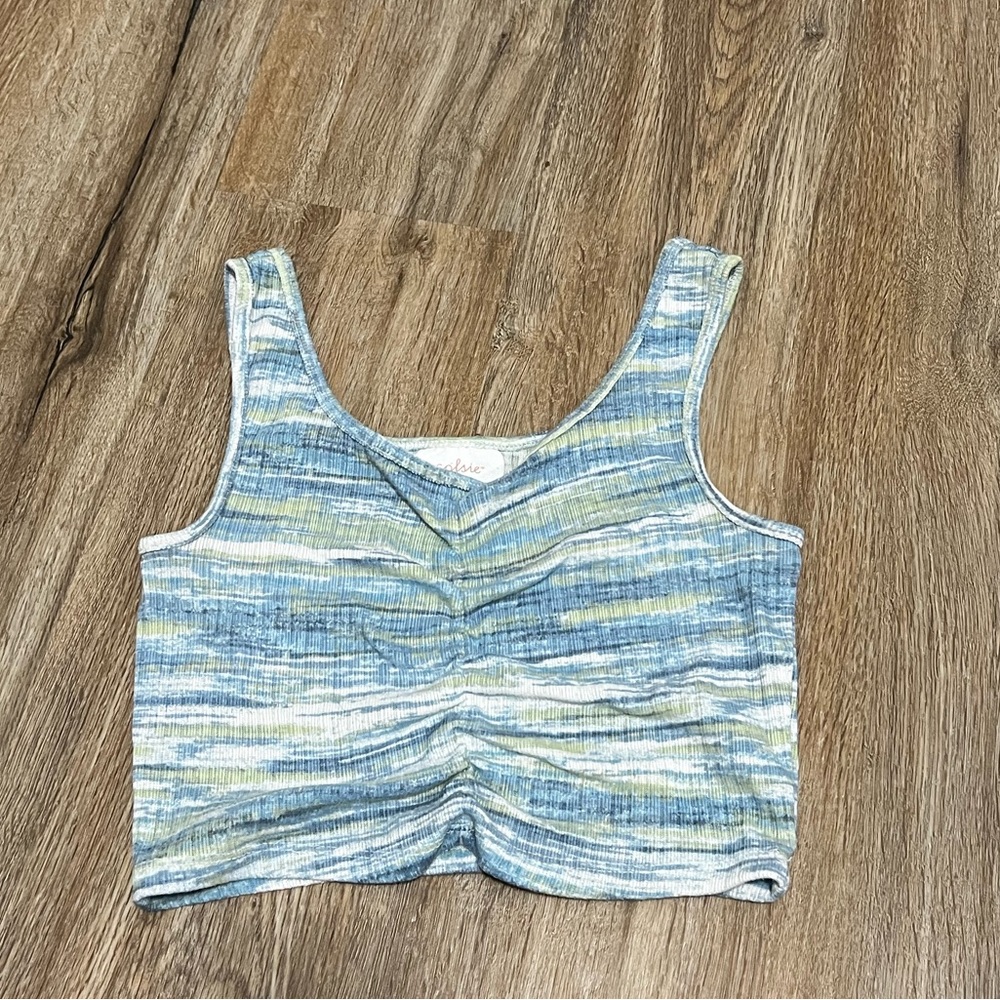 Cute crop top
